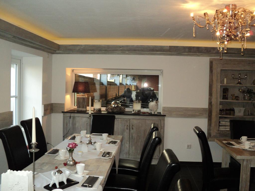 Апартаменти Fewo Am Mu-Cafe Еммеріх Екстер'єр фото